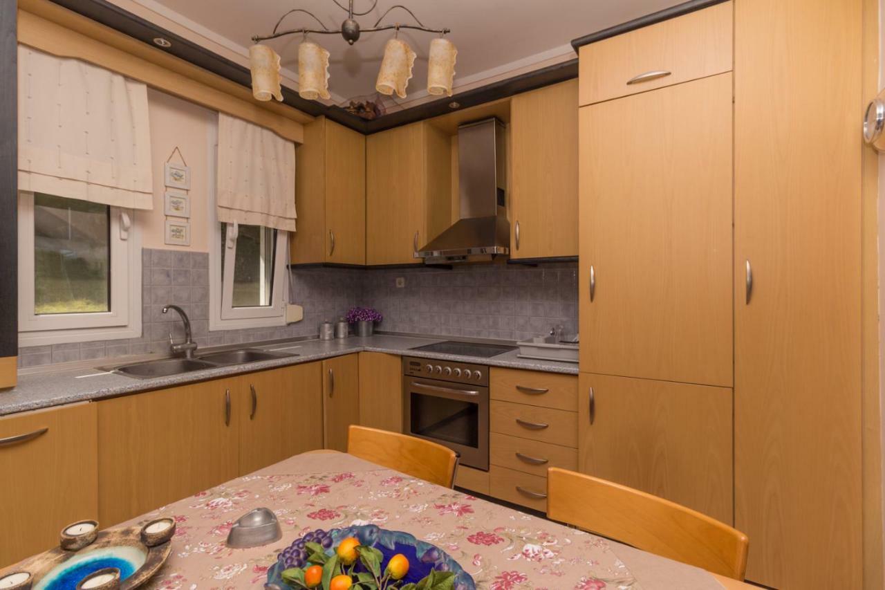 Kyrana Apartments 팔리오우리 외부 사진